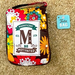 Expandable Tote Bag “Magnificent M Be Motivated”